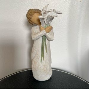 VINTAGE WILLOW TREE “BEAUTIFUL WISHES”FIGURINE